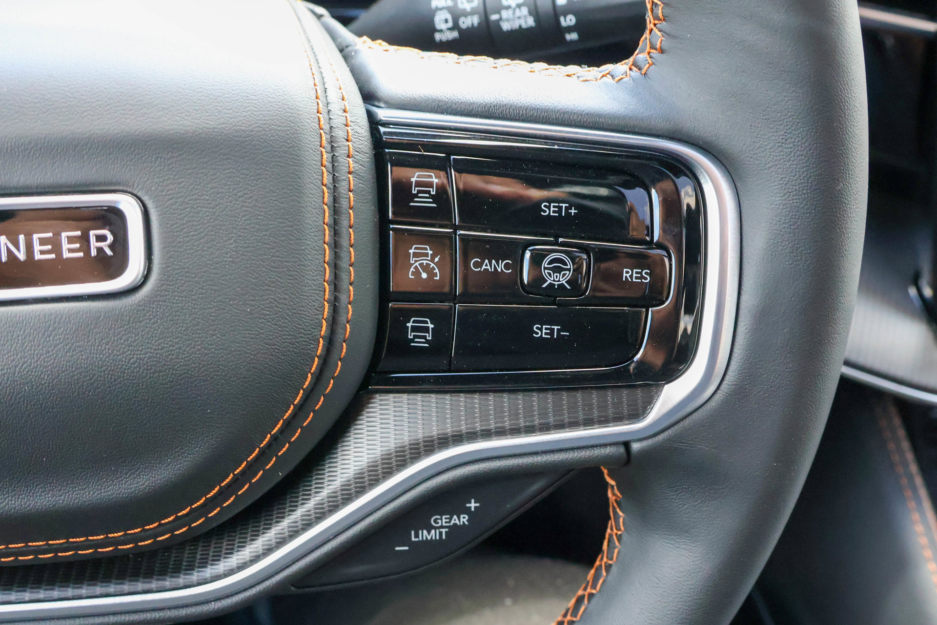 New 2026 Jeep Grand Wagoneer Summit AWD/4WD image 29