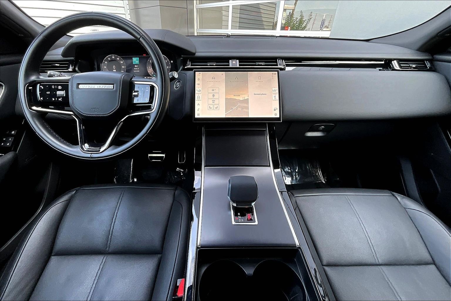 Used 2026 Land Rover Range Rover Velar Dynamic SE image 15