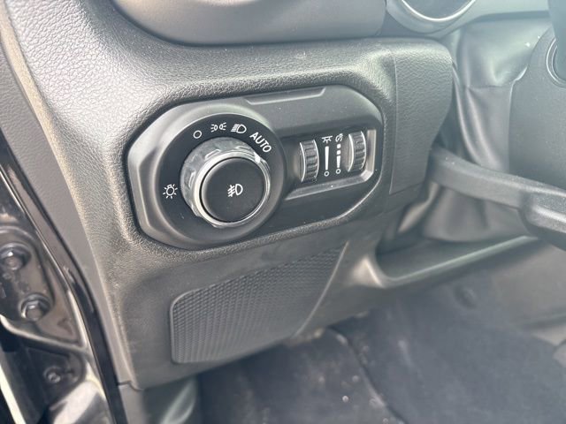 Used 2022 Jeep Wrangler Unlimited Sport image 19