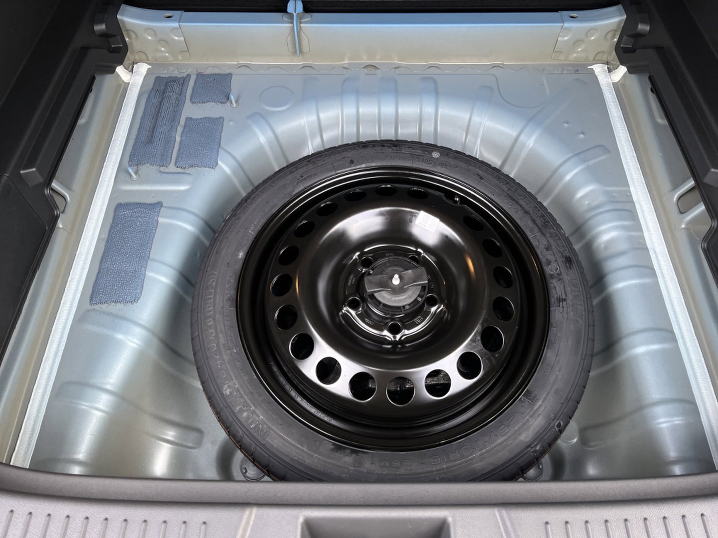 New 2026 Chevrolet Trax LT w/ Sunroof Package image 8