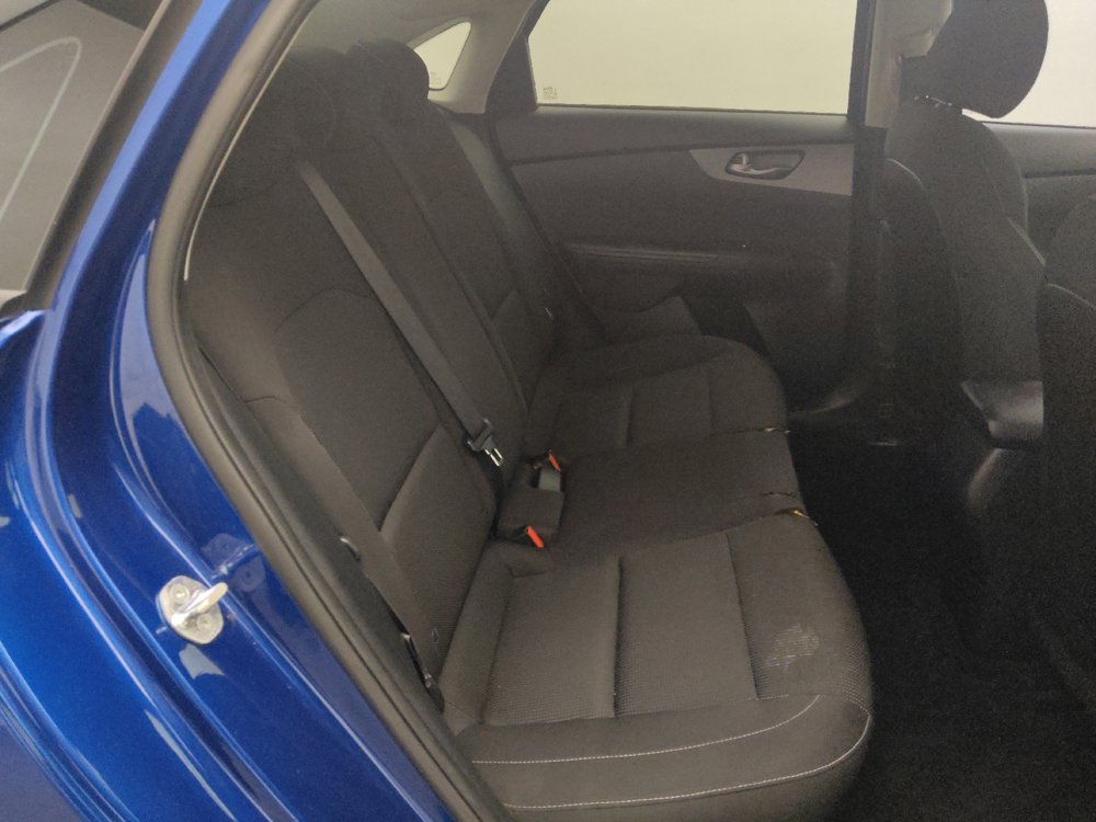 Used 2021 Kia Forte LXS image 19