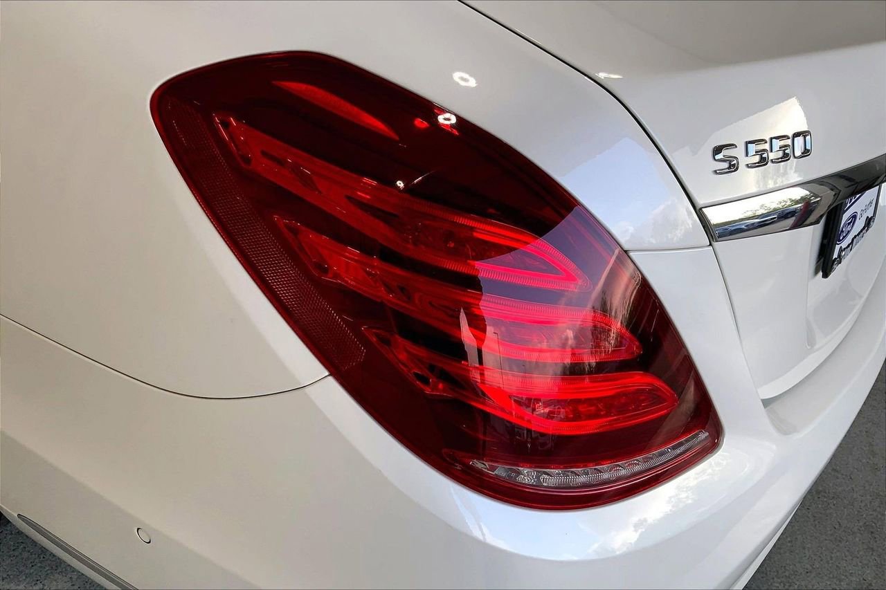 Used 2016 Mercedes-Benz S 550 Sedan image 29