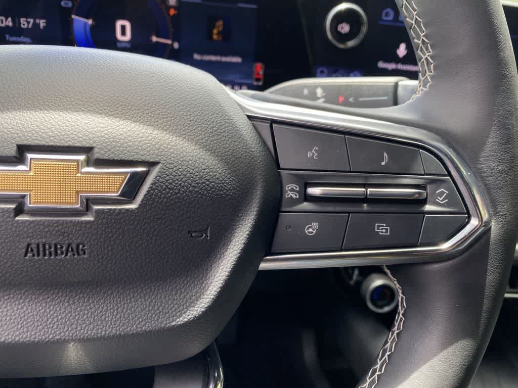 Used 2024 Chevrolet Equinox EV LT AWD/4WD image 21
