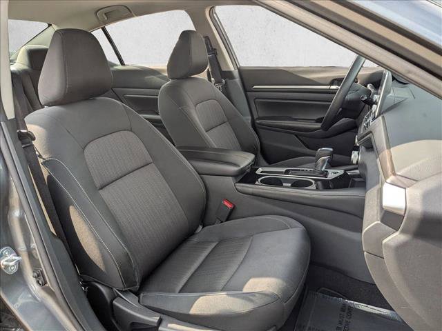 Used 2023 Nissan Altima 2.5 SV image 21