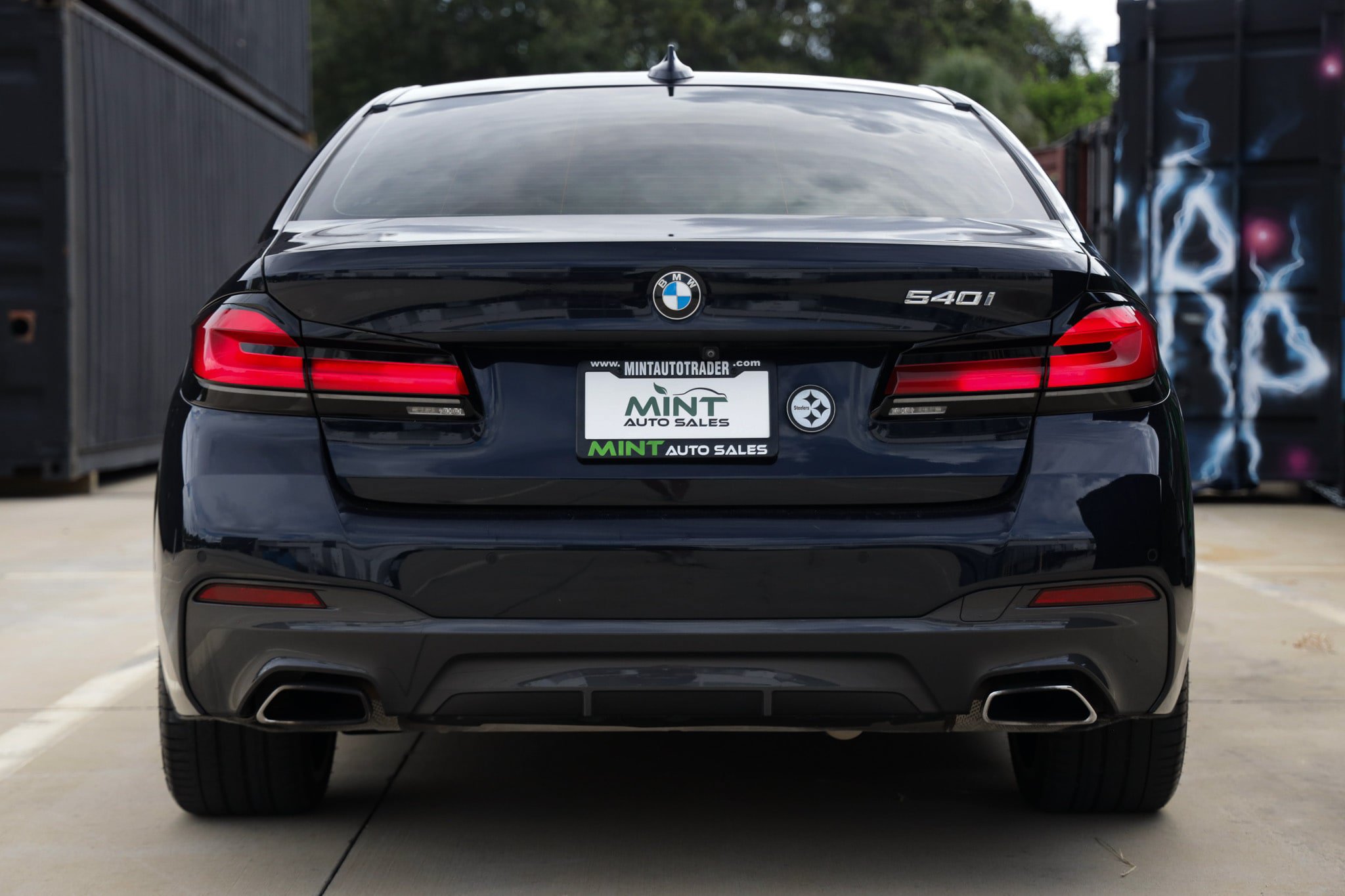 Used 2022 BMW 540i w/ M Sport Package RWD image 10