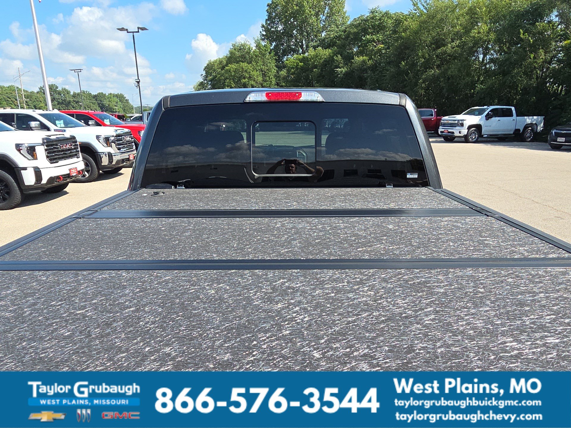 Used 2016 Ford F150 Limited w/ Trailer Tow Package AWD/4WD image 8