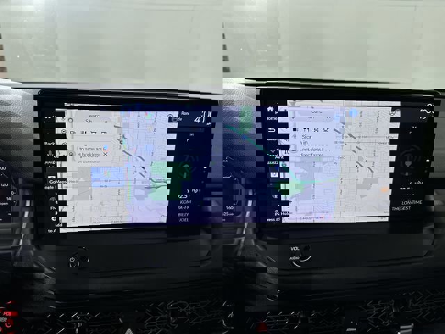 Used 2023 Honda Accord Touring image 14