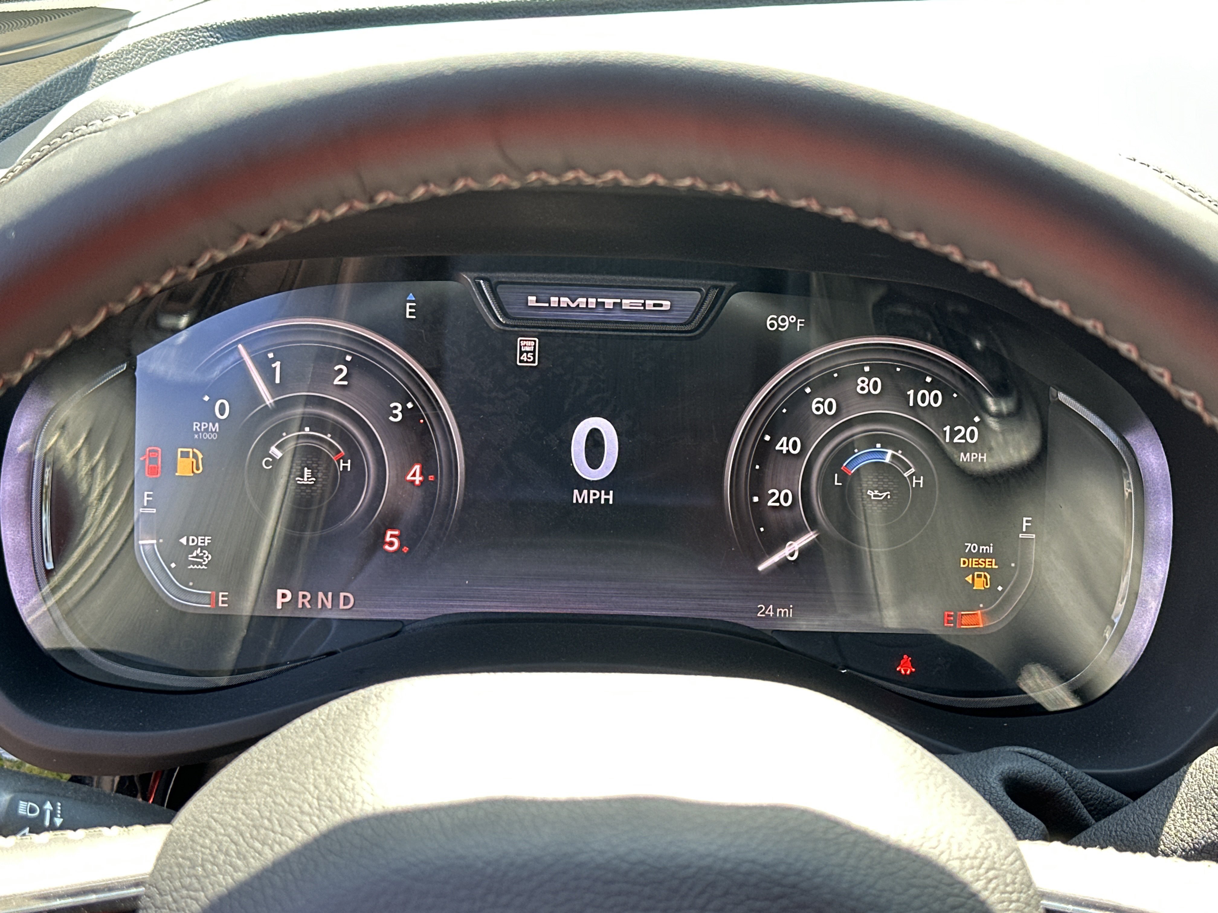 New 2026 RAM 2500 Limited AWD/4WD image 12