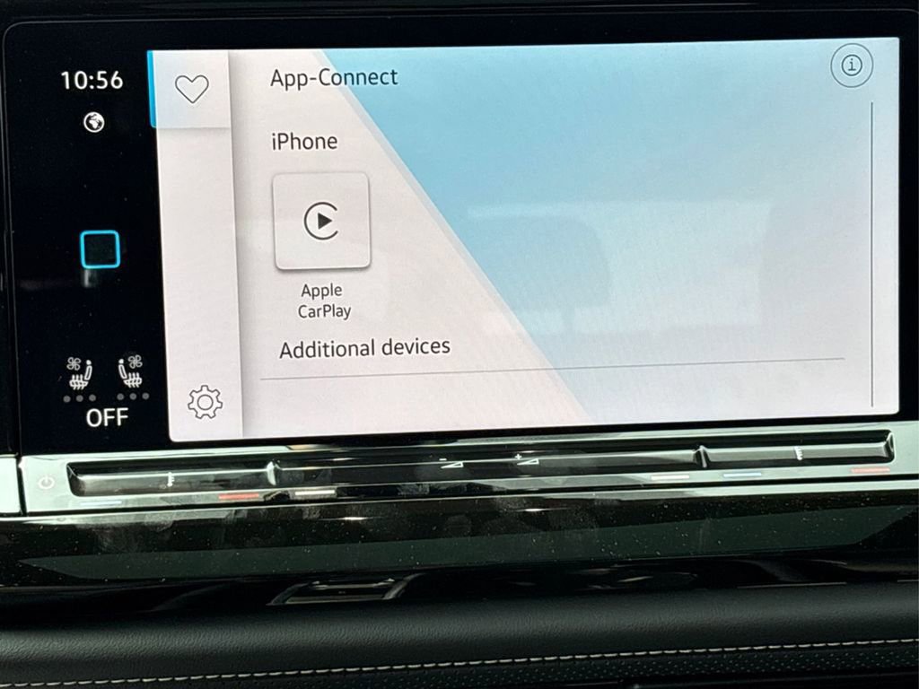 Used 2025 Volkswagen Atlas Cross Sport SE image 21