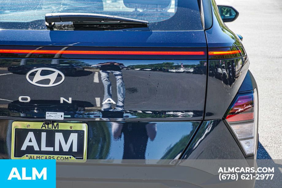 Used 2026 Hyundai Kona SE image 13
