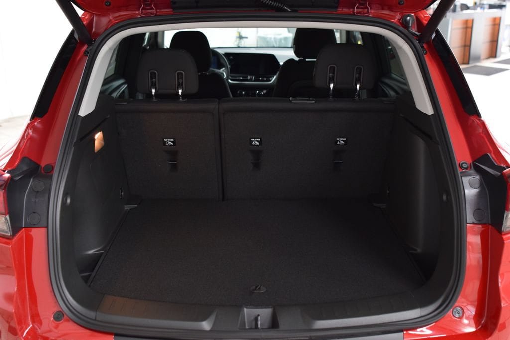 New 2026 Chevrolet TrailBlazer LT w/ Convenience Package FWD image 23