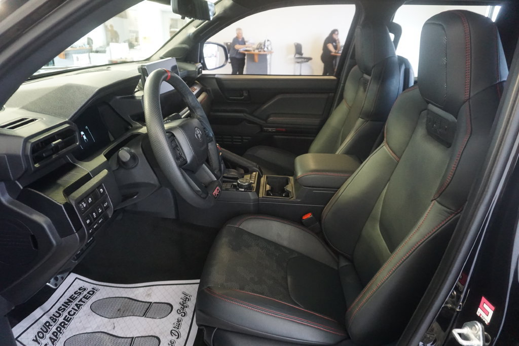 Used 2024 Toyota Tacoma TRD Pro AWD/4WD image 20