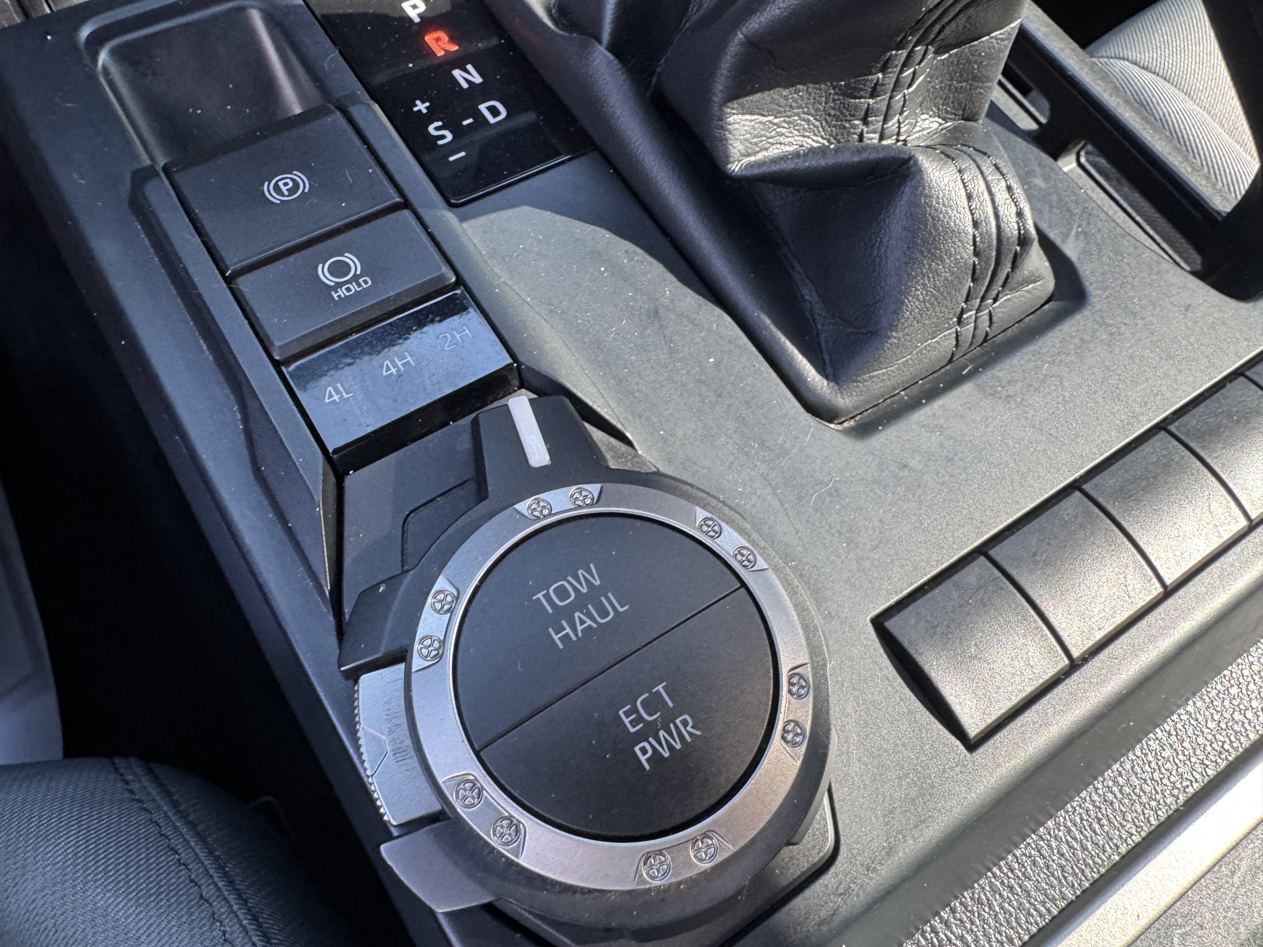 Certified 2024 Toyota Tacoma SR5 image 28