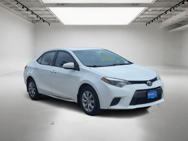 Used 2016 Toyota Corolla LE FWD image 7
