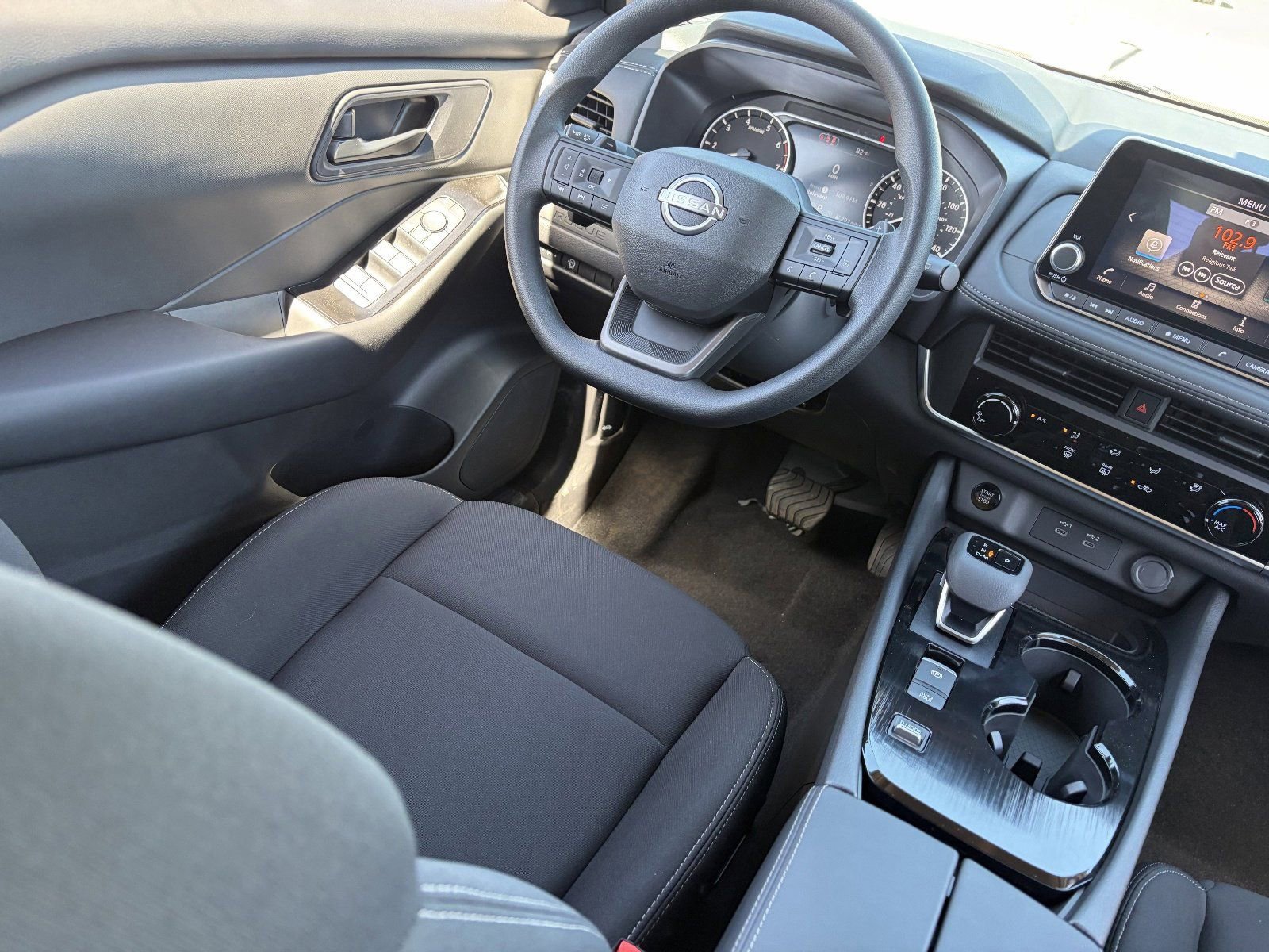 New 2026 Nissan Rogue S FWD image 15