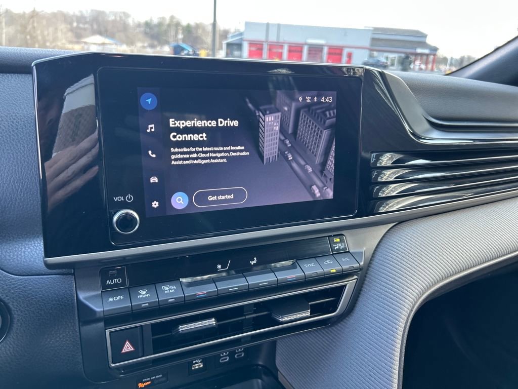 Certified 2025 Toyota Camry SE w/ Convenience Package image 13