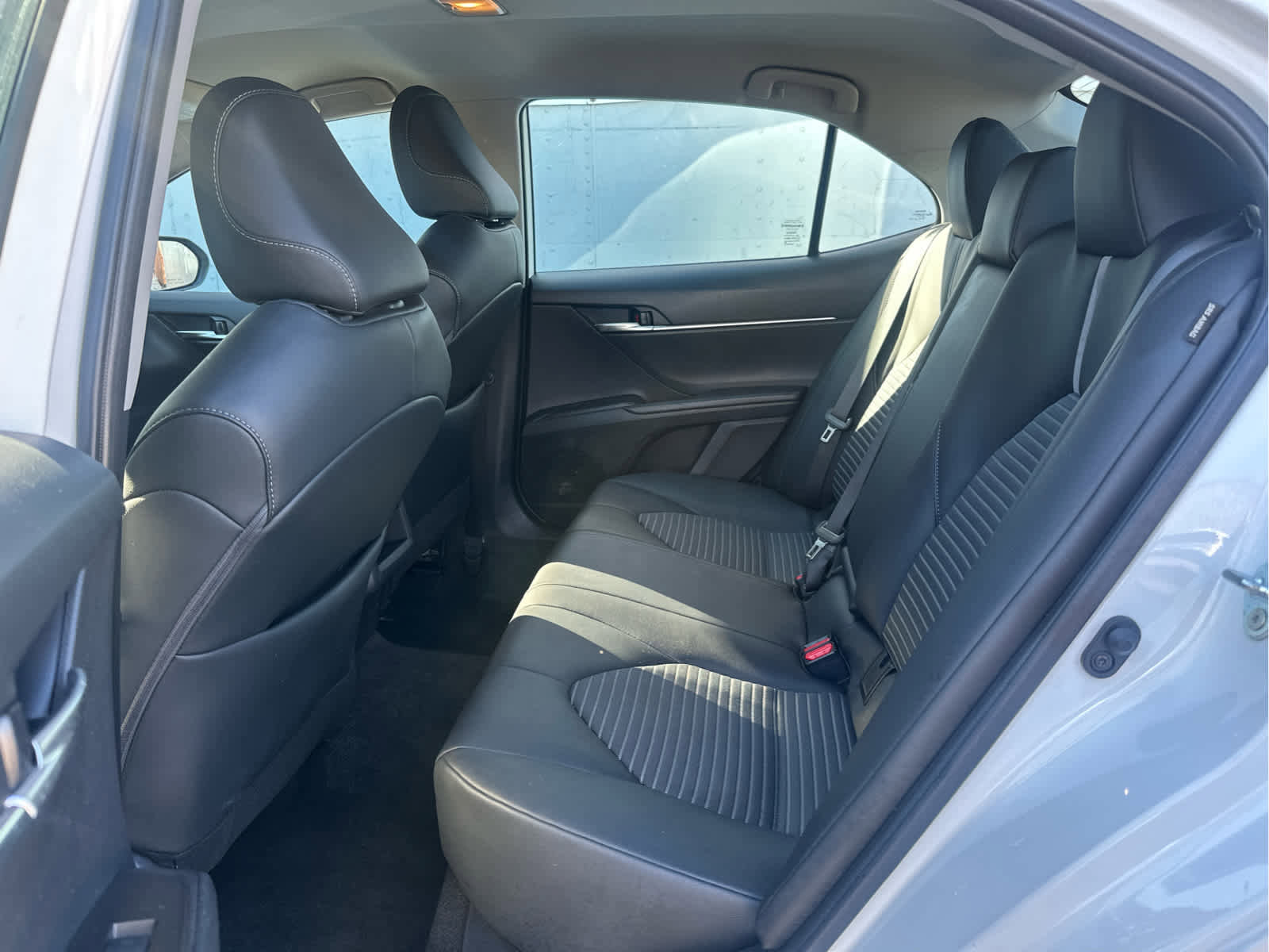 Used 2024 Toyota Camry SE image 38