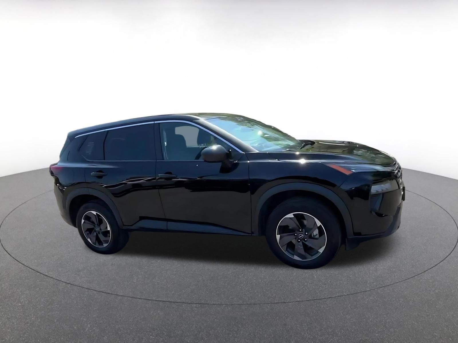 Used 2025 Nissan Rogue SV video 2