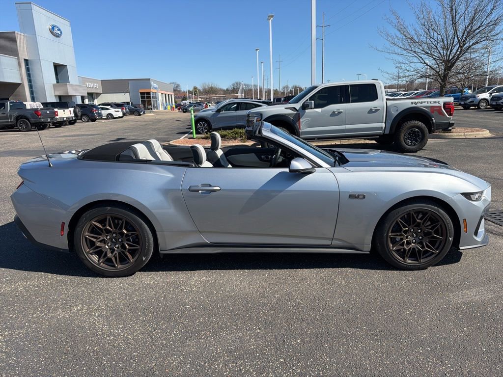 Used 2025 Ford Mustang GT Premium w/ GT Performance Package image 26