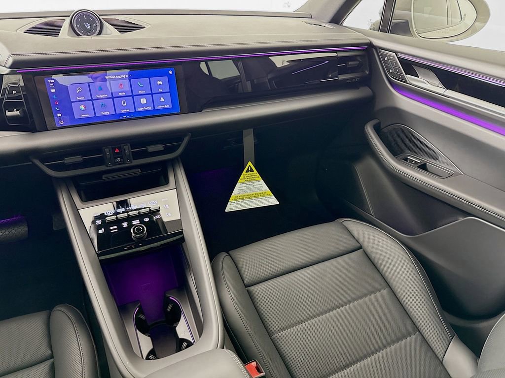 New 2026 Porsche Macan Electric image 26