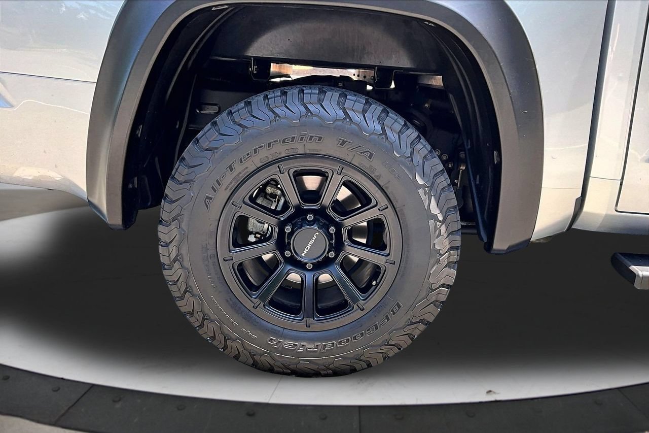 Used 2023 Toyota Tundra SR w/ SR Tow Package AWD/4WD image 33