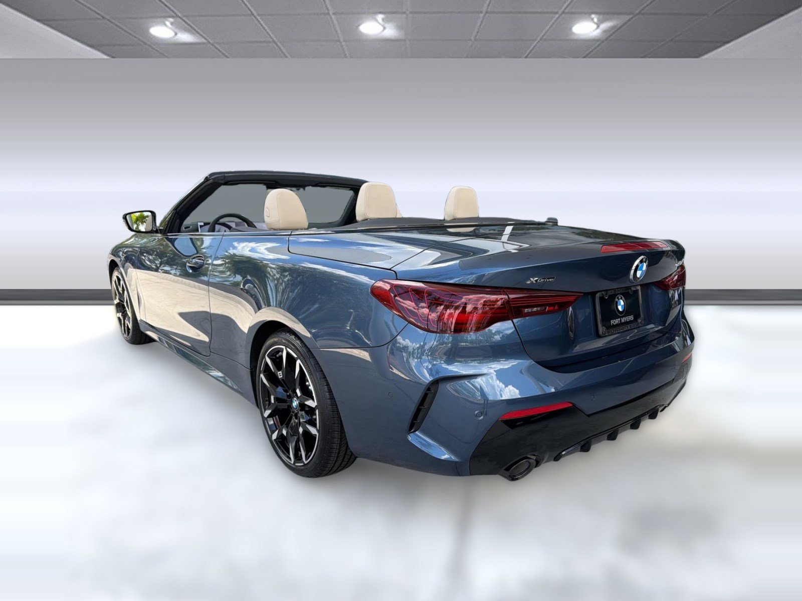 New 2027 BMW 430i xDrive Convertible w/ M Sport Package AWD/4WD image 3