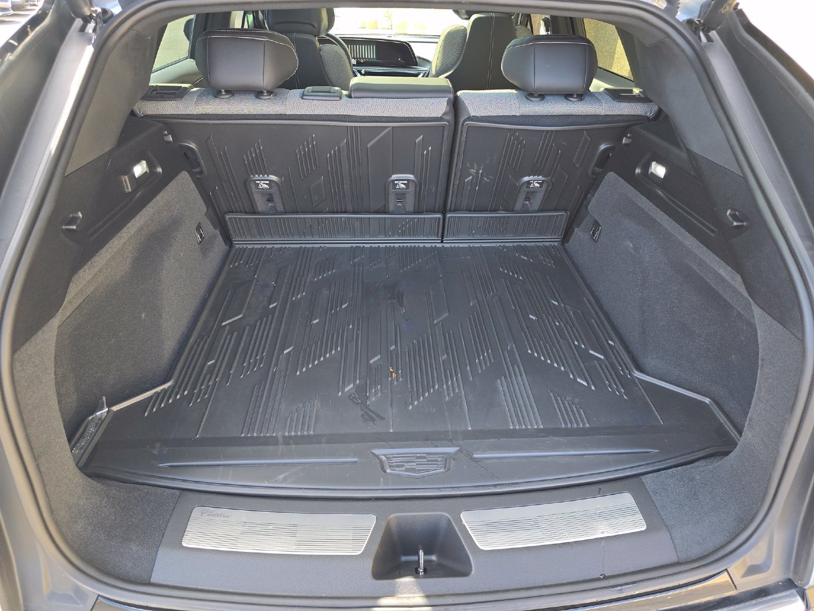 Certified 2024 Cadillac Lyriq Tech w/ LPO, Floor Liner Package AWD/4WD image 21