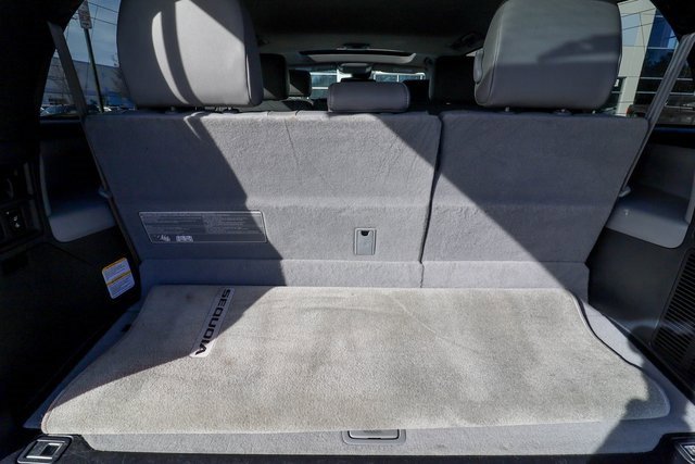 Used 2018 Toyota Sequoia SR5 image 36