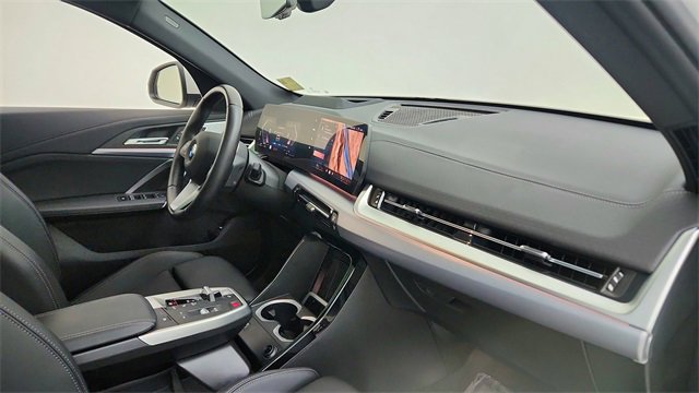Used 2025 BMW X2 xDrive28i image 20