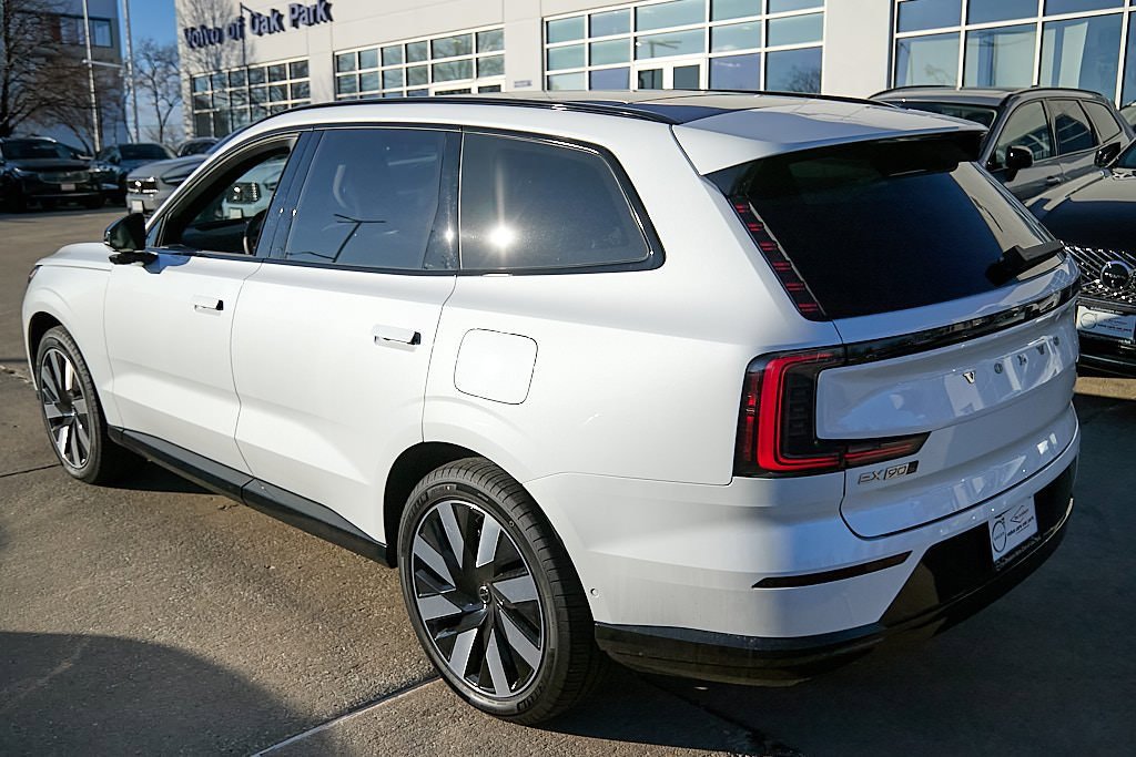 New 2025 Volvo EX90 Ultra image 7