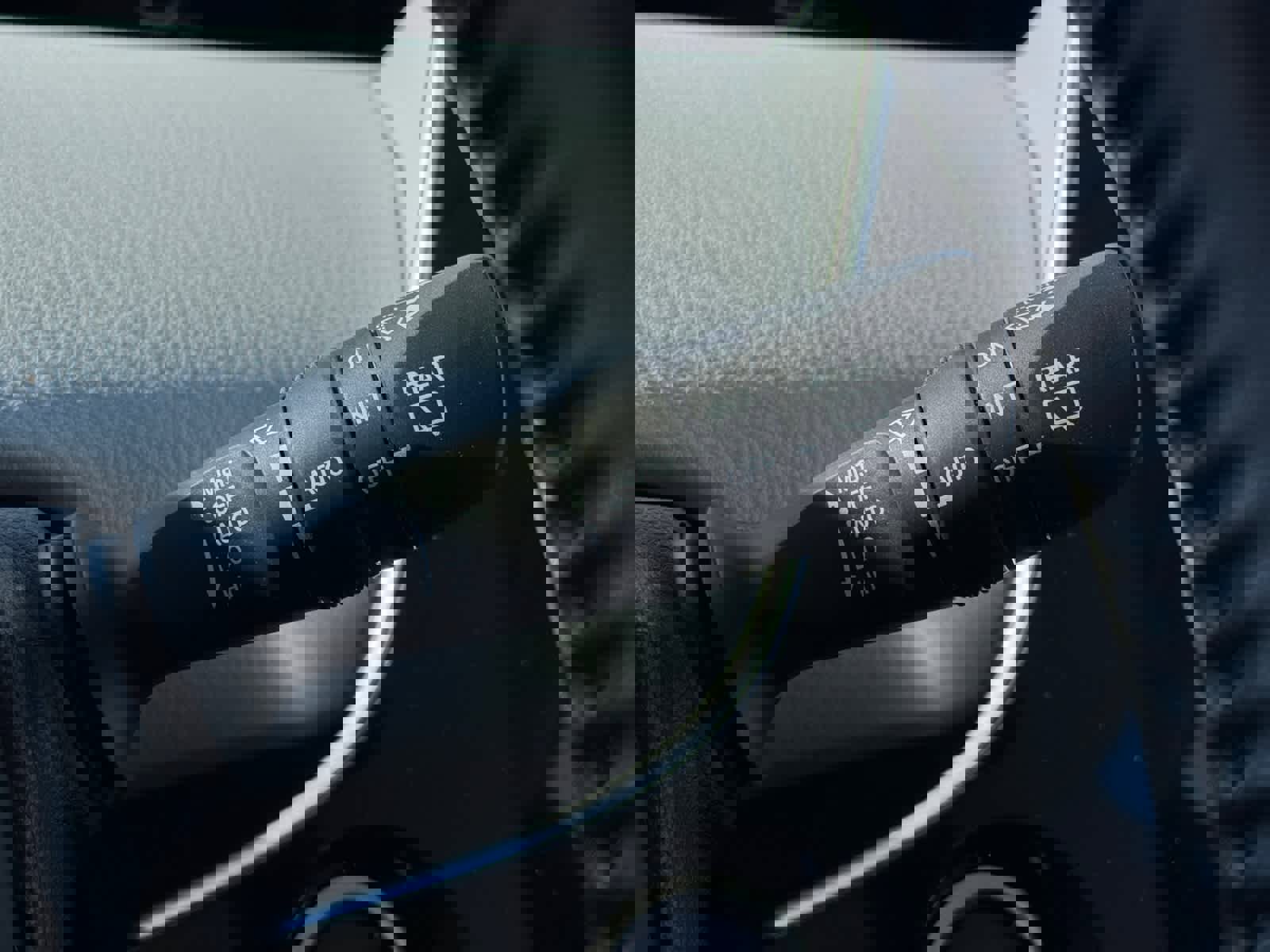 Used 2019 Toyota Prius XLE image 19