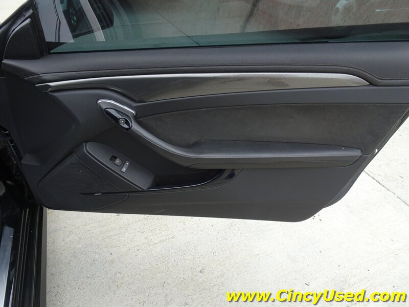 Used 2013 Cadillac CTS V RWD image 29