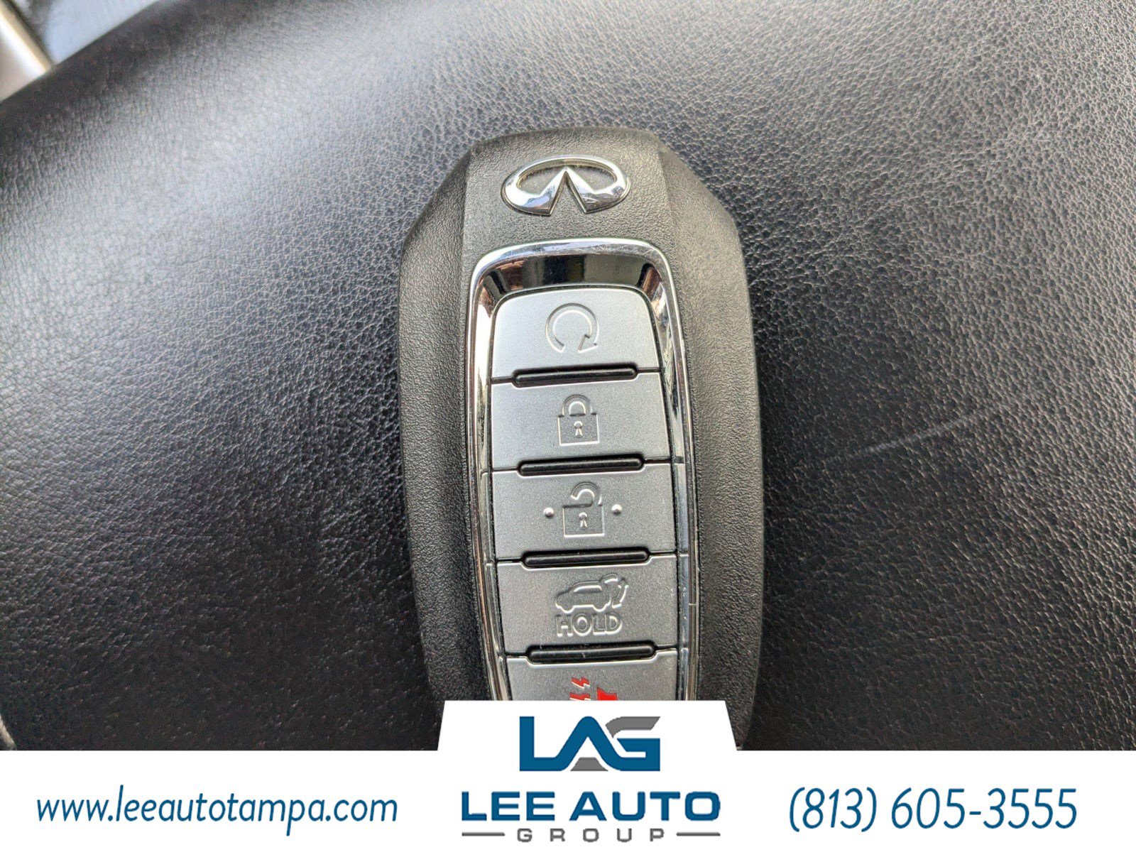 Used 2019 INFINITI QX60 Luxe w/ Essential Package image 32