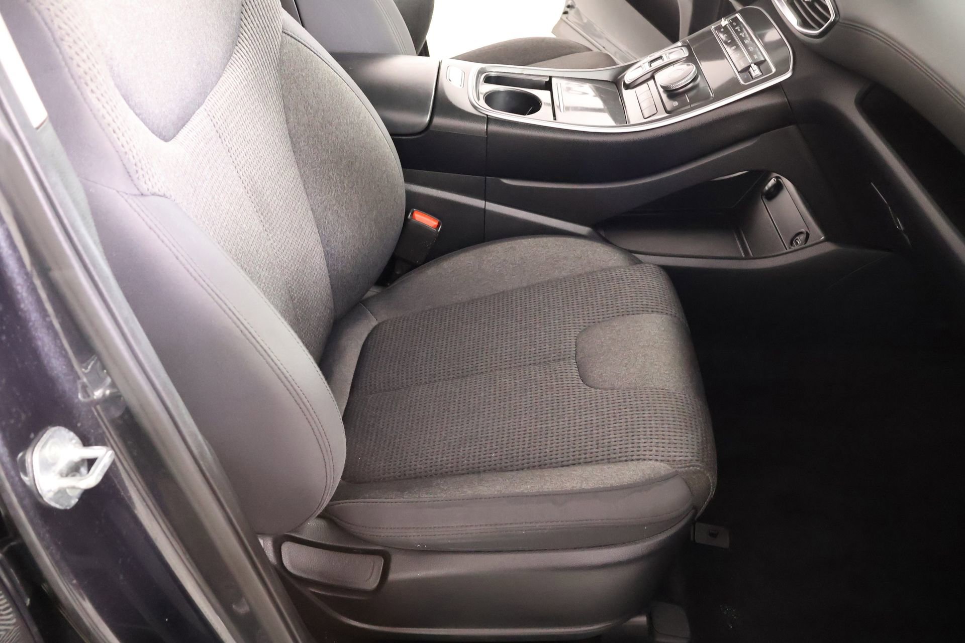 Used 2021 Hyundai Santa Fe SEL w/ Convenience Package image 13