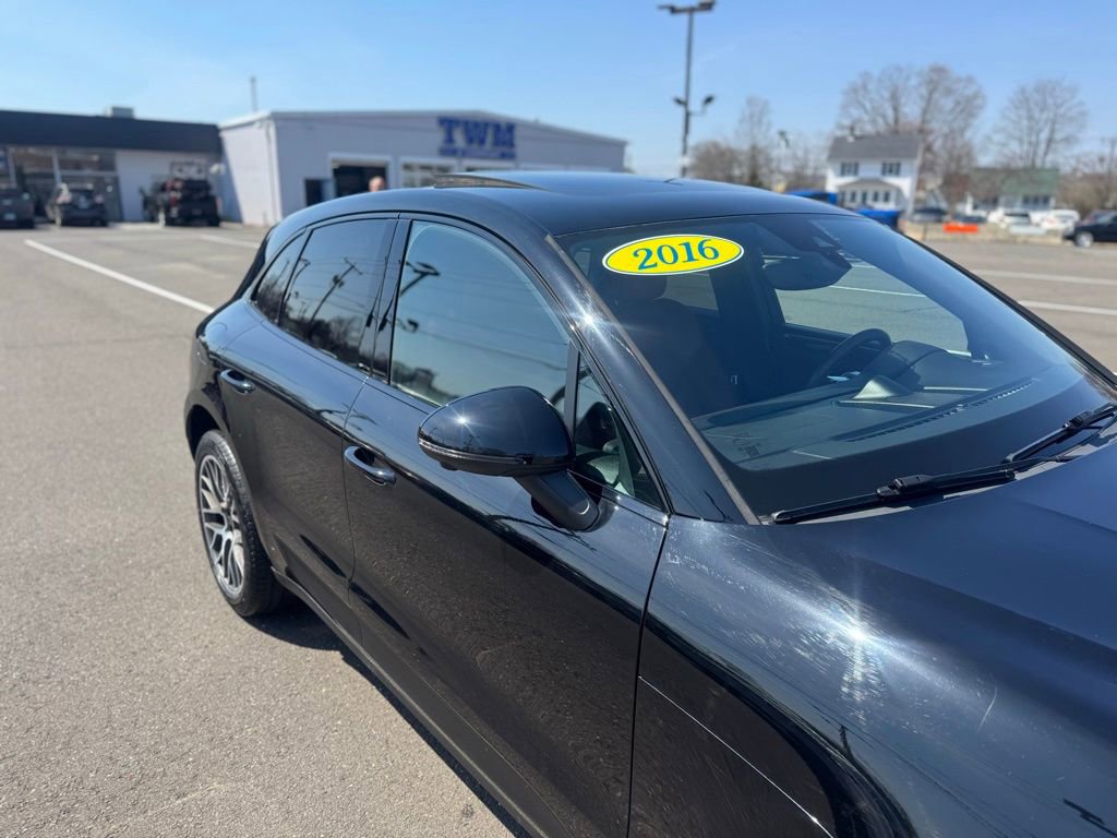 Used 2016 Porsche Macan S image 13