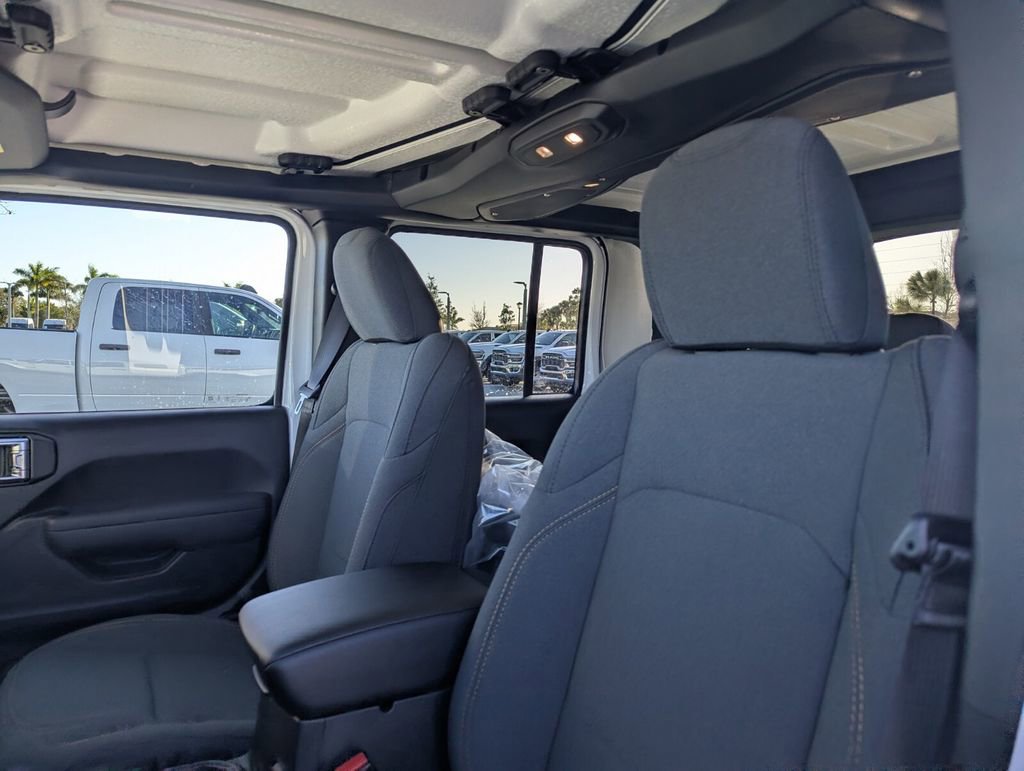 New 2026 Jeep Gladiator Sport image 11