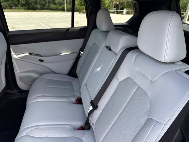 New 2026 Jeep Cherokee Laredo AWD/4WD image 11