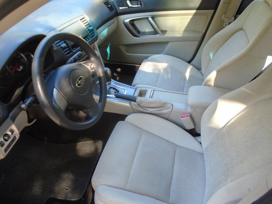 Used 2009 Subaru Legacy 2.5i Special Edition AWD/4WD image 10