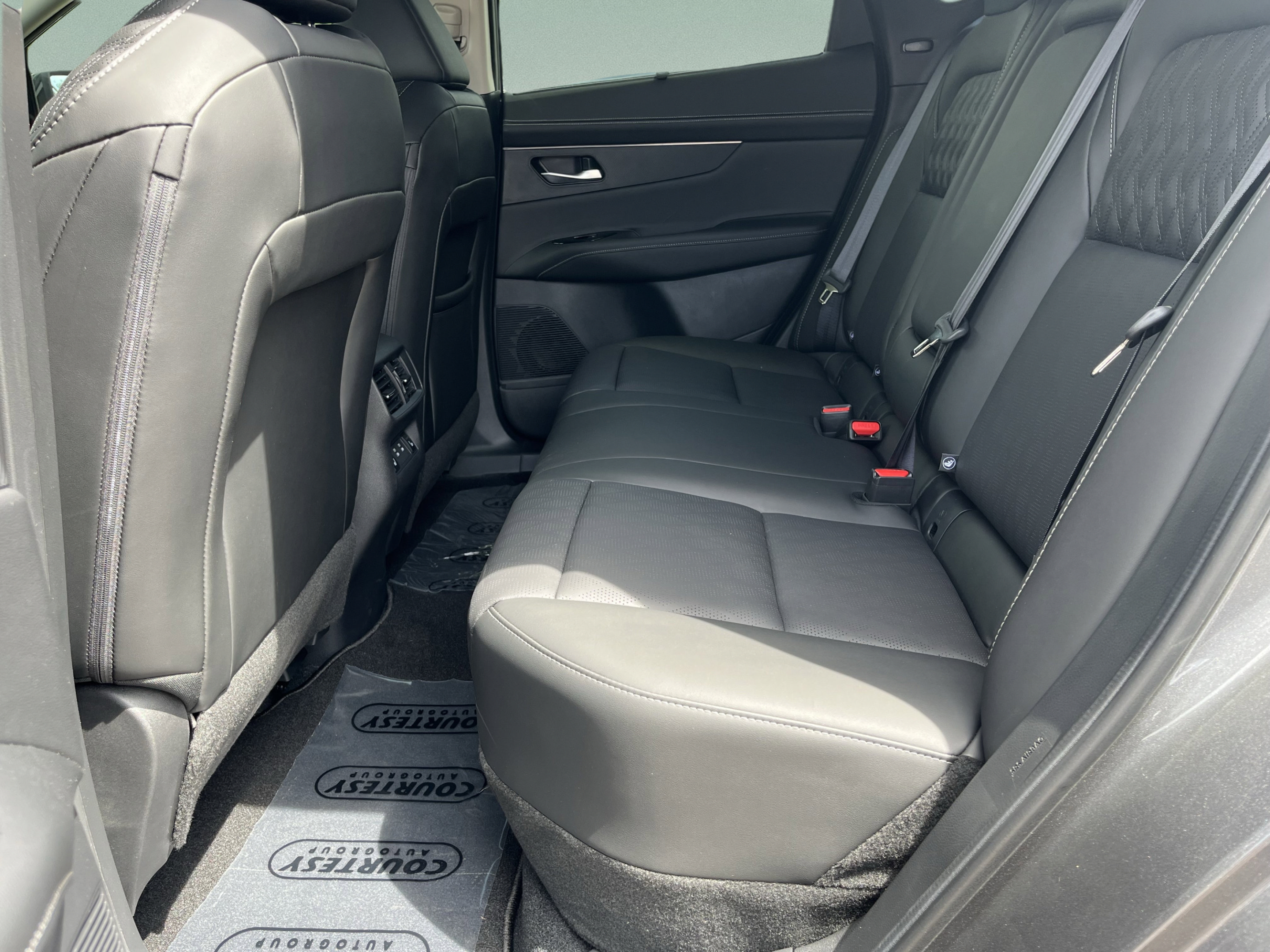 New 2026 Nissan Murano Platinum w/ Cargo Package AWD/4WD image 16