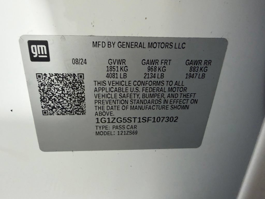 Used 2025 Chevrolet Malibu RS FWD image 35