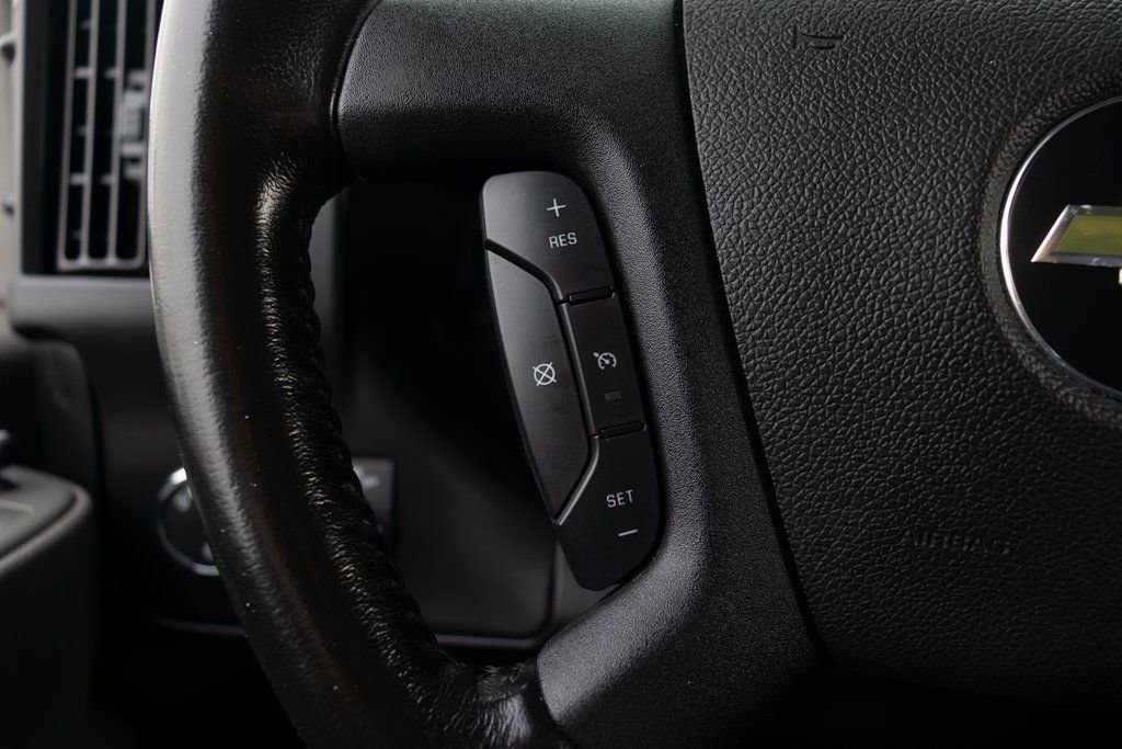 Used 2021 Chevrolet Express 2500 w/ Driver Convenience Package image 25