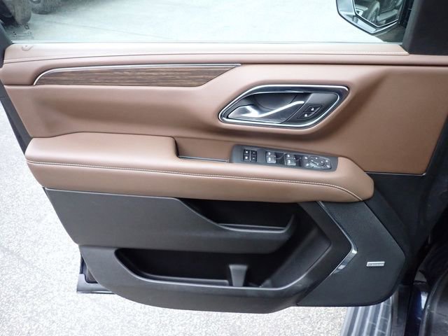 Used 2022 Chevrolet Suburban High Country w/ Max Trailering Package image 19