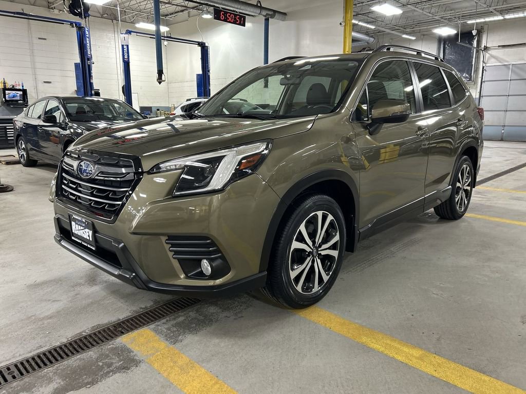 Certified 2023 Subaru Forester Limited image 4