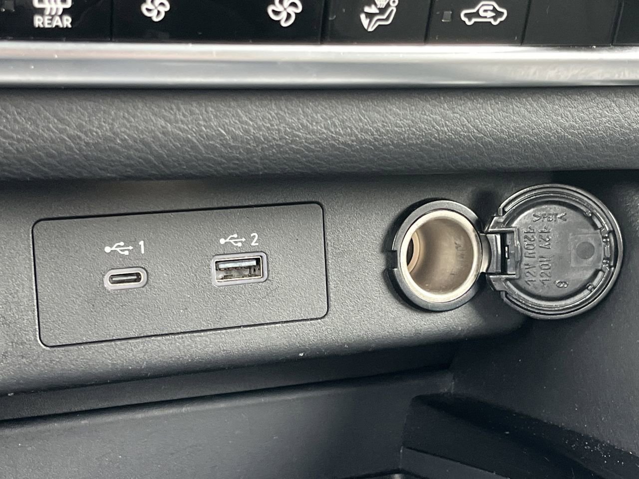 Certified 2022 Nissan Rogue SV image 6