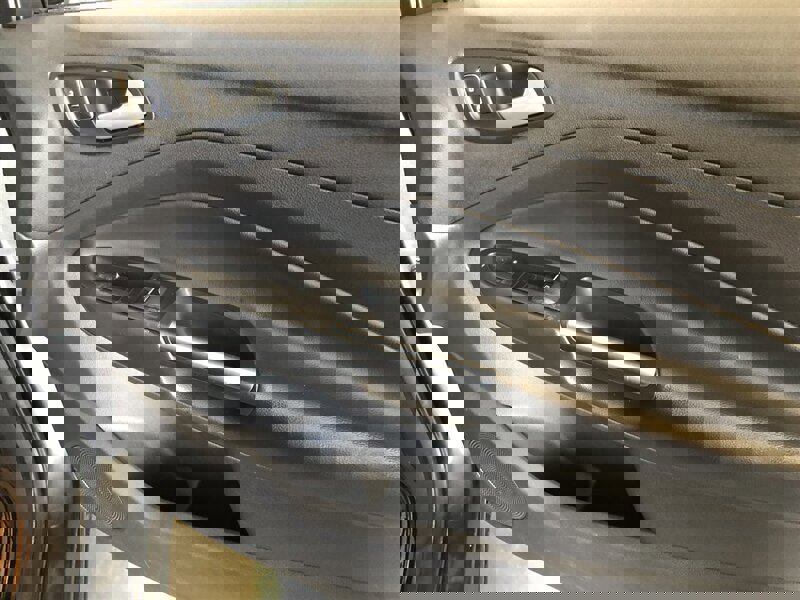 Used 2019 Ford Escape SE image 22