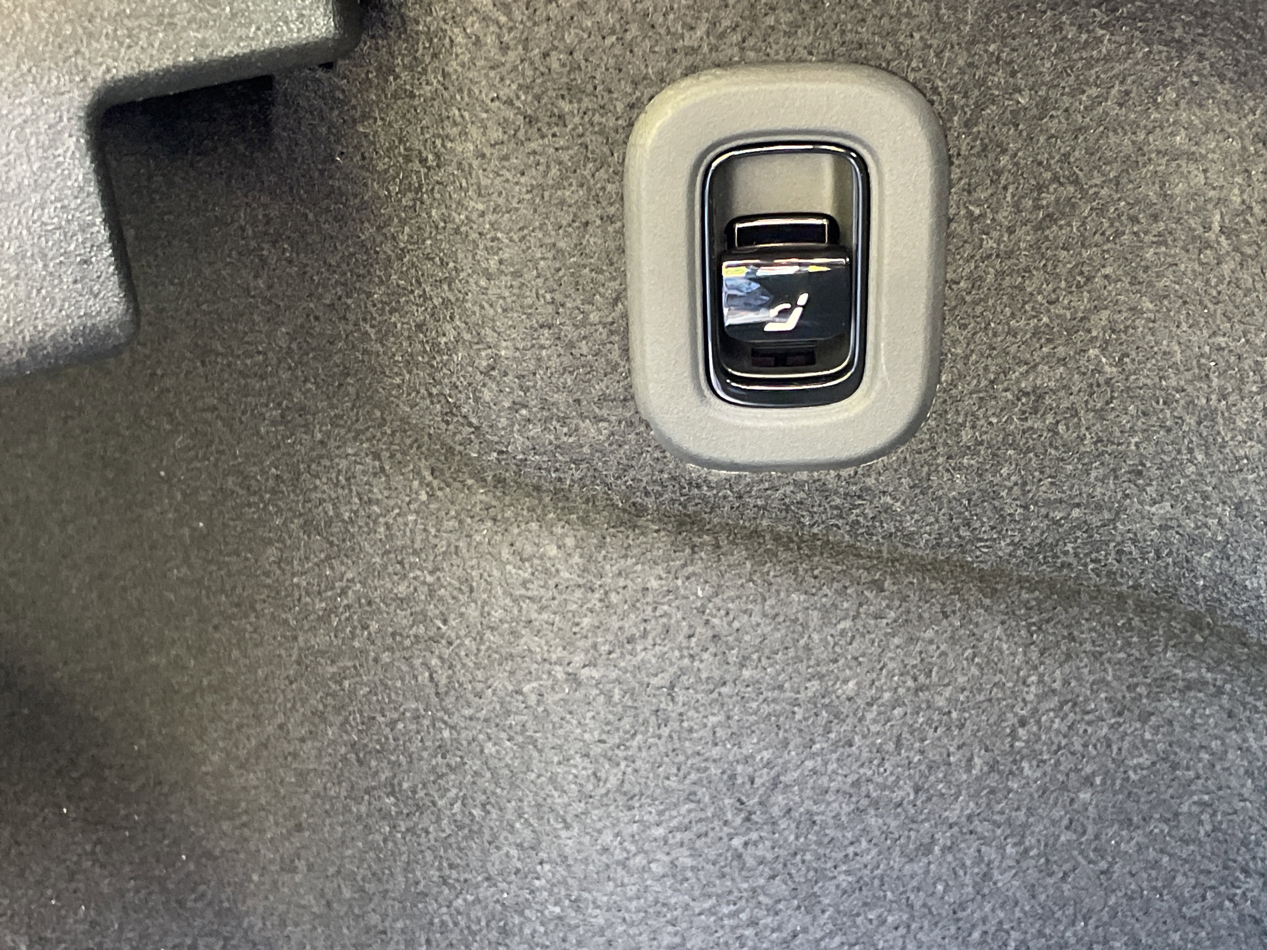 New 2026 Mercedes-Benz CLE 53 AMG 4MATIC Cabriolet image 18