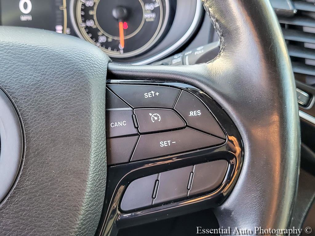 Used 2020 Jeep Cherokee Latitude Plus FWD image 16