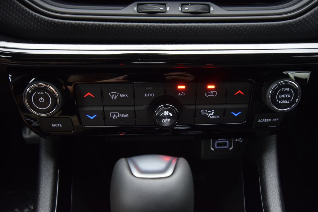 New 2026 Jeep Compass Limited AWD/4WD image 19