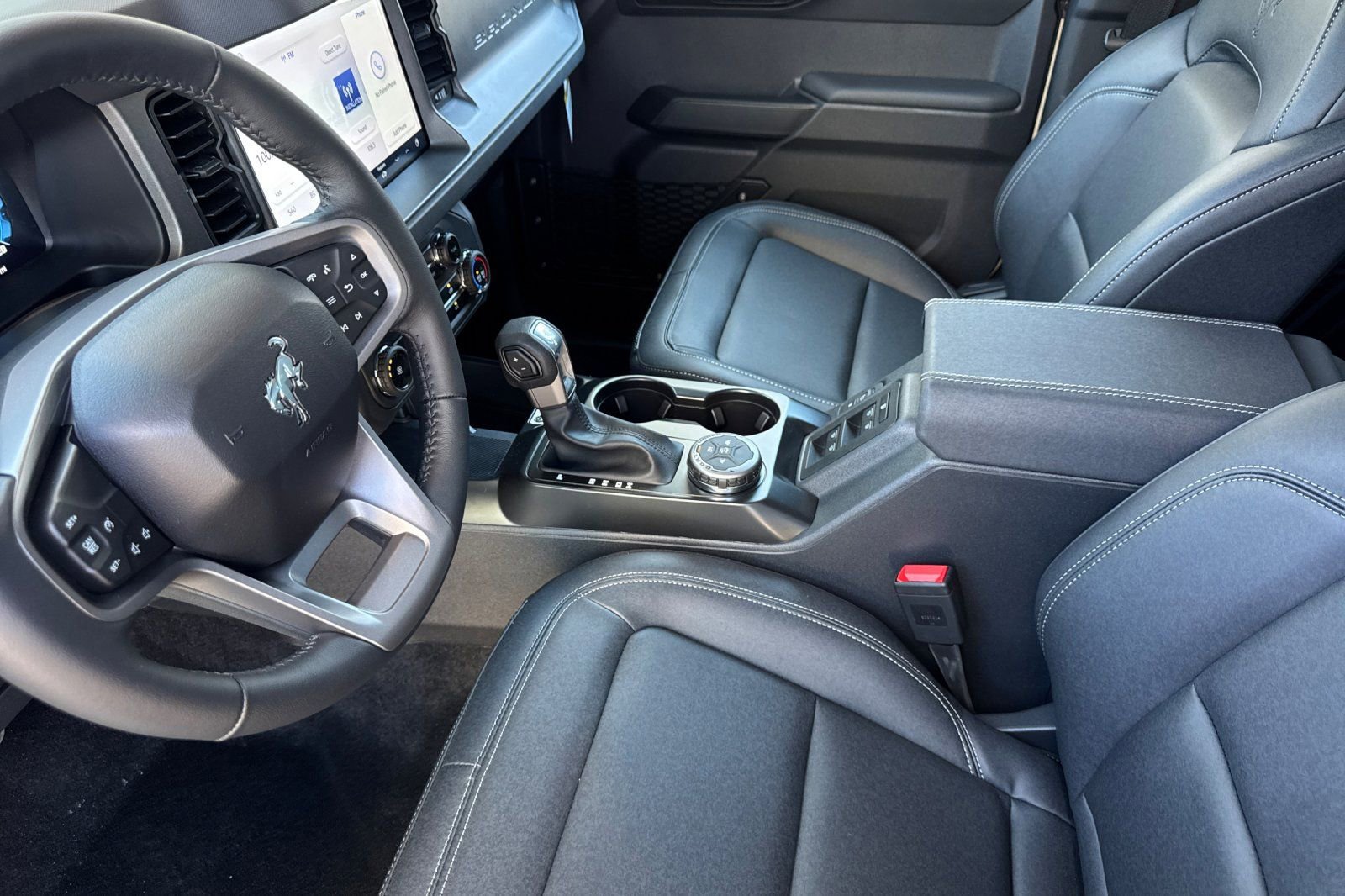 New 2026 Ford Bronco Big Bend w/ Black Appearance Package image 9