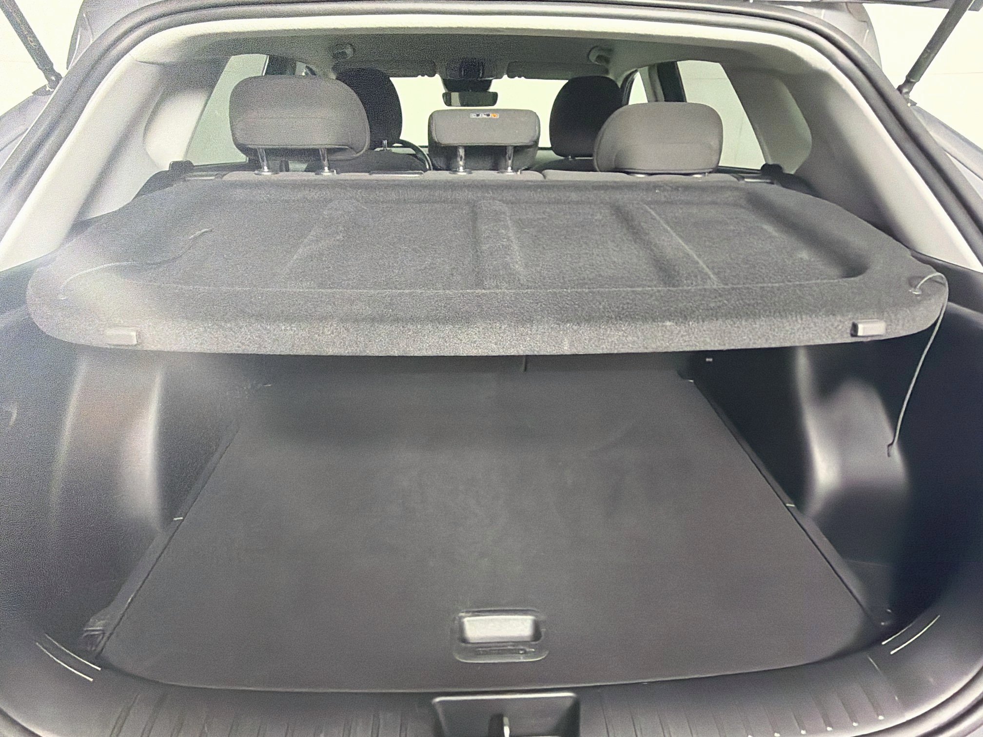 Used 2025 Hyundai Kona SEL FWD image 27